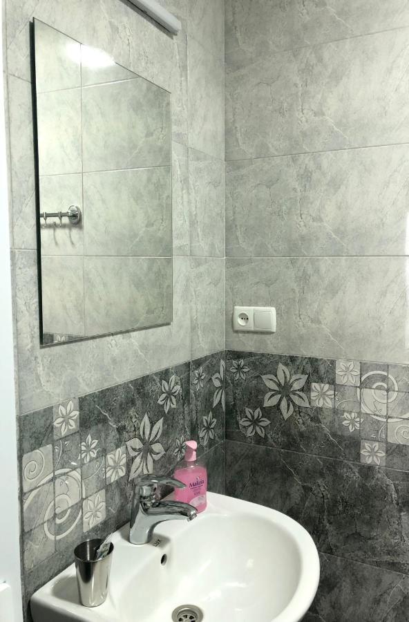 Hotel Martinichi シグナギ エクステリア 写真